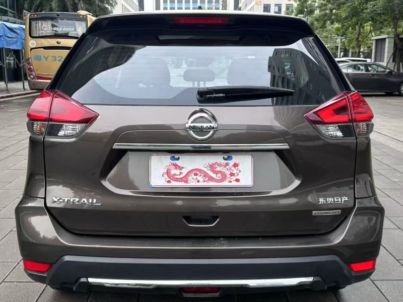 佛山19年日产奇骏9