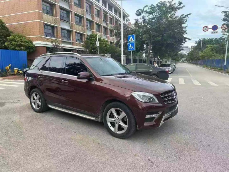 南宁14年奔驰ML3