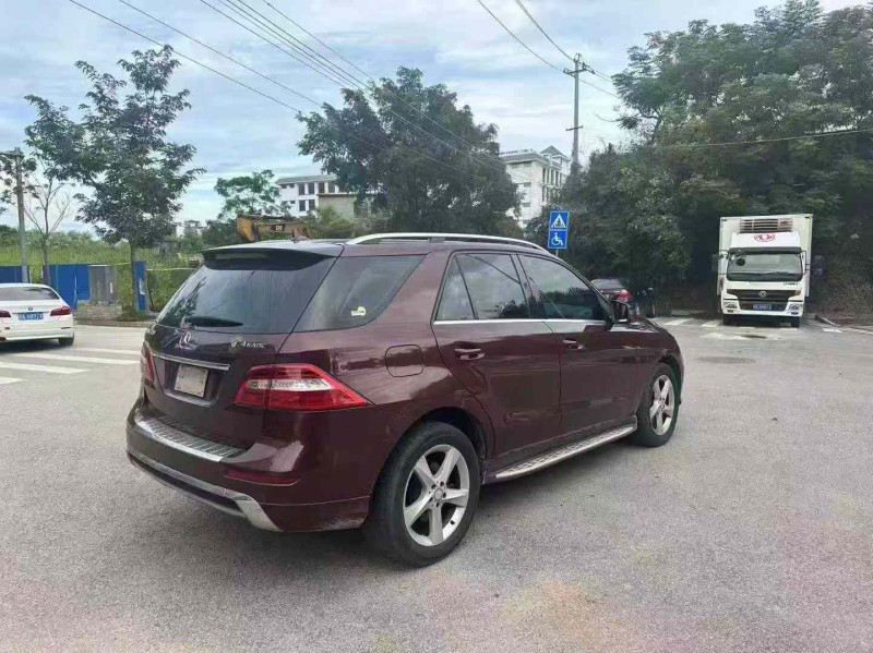 南宁14年奔驰ML7