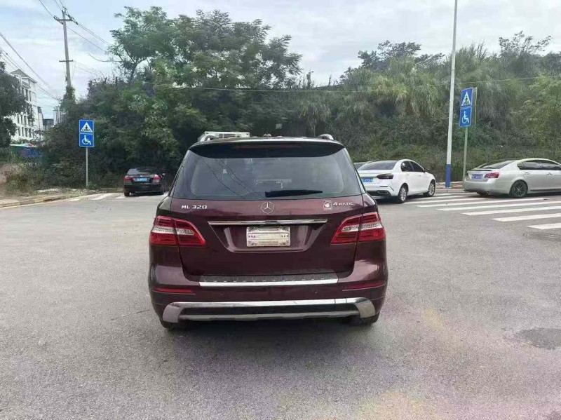 南宁14年奔驰ML9