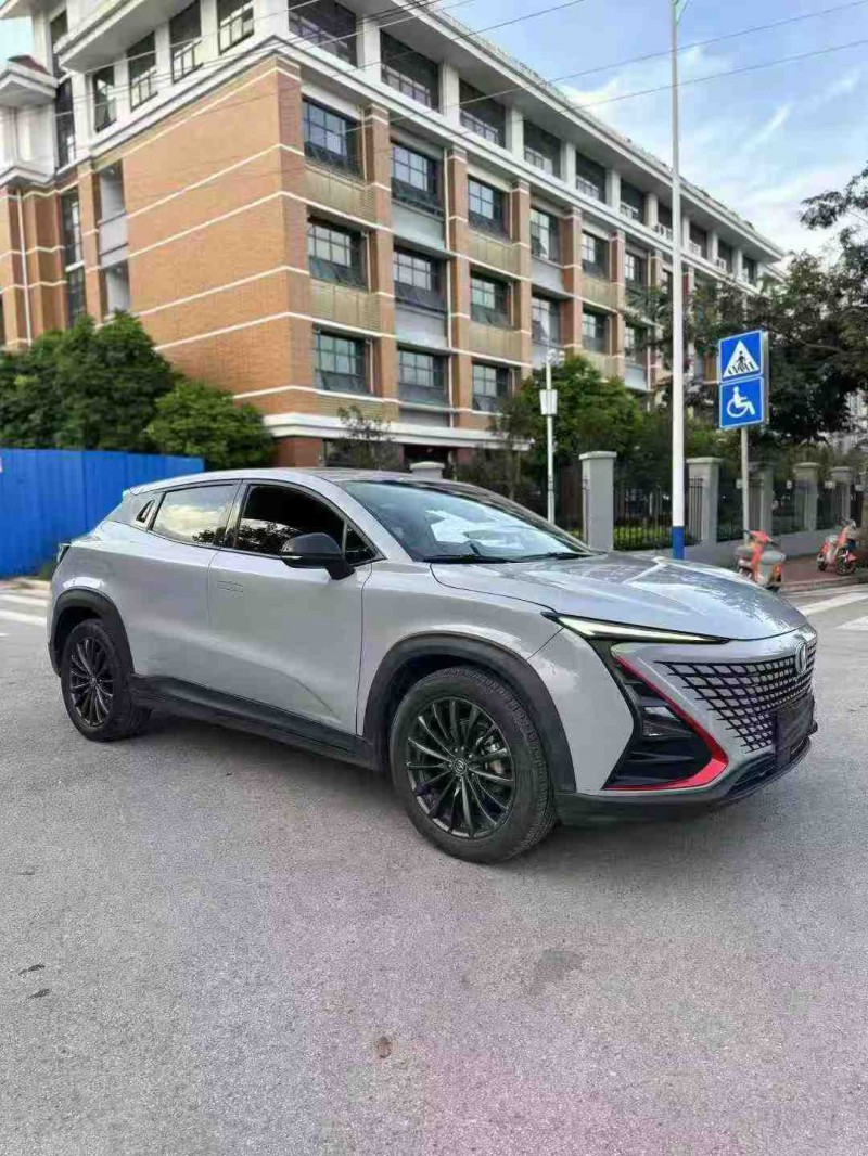 南宁21年长安汽车UNI2