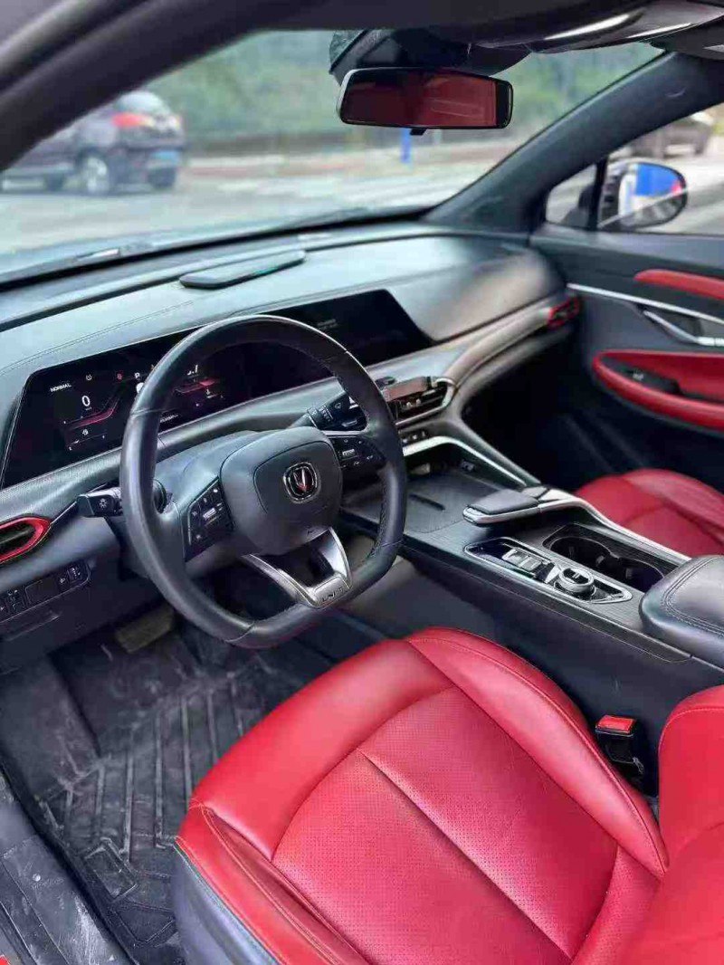 南宁21年长安汽车UNI4