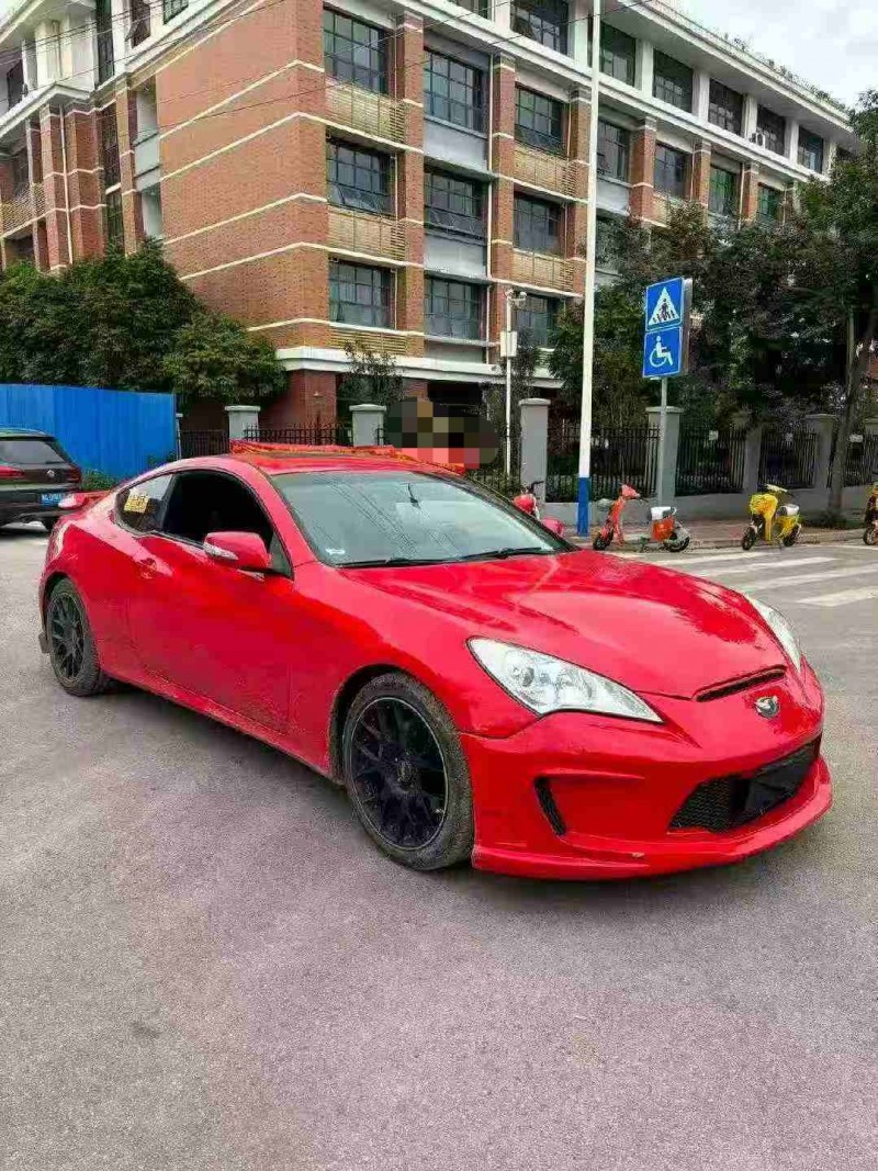 南宁12年现代劳恩斯酷派3