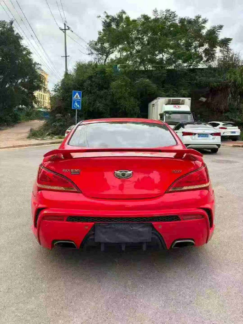 南宁12年现代劳恩斯酷派9