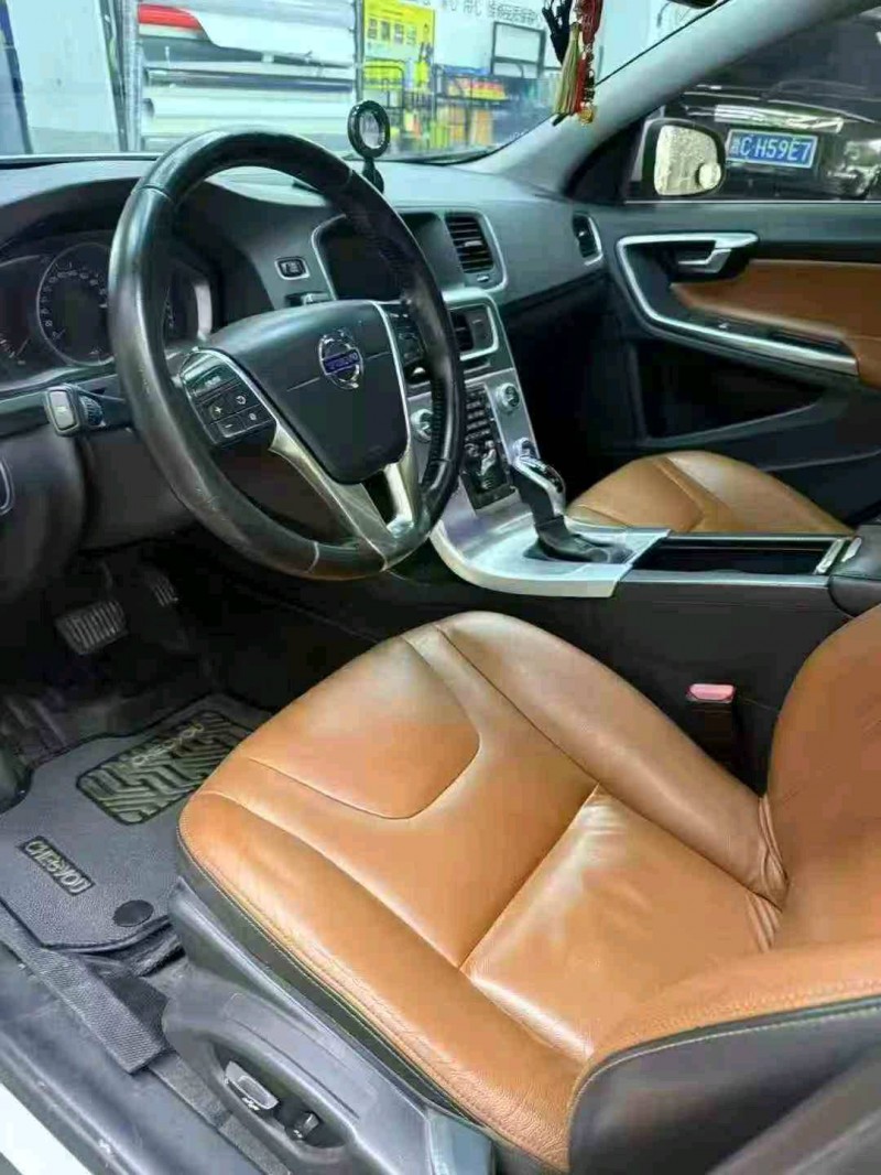 九江17年沃尔沃S60L6
