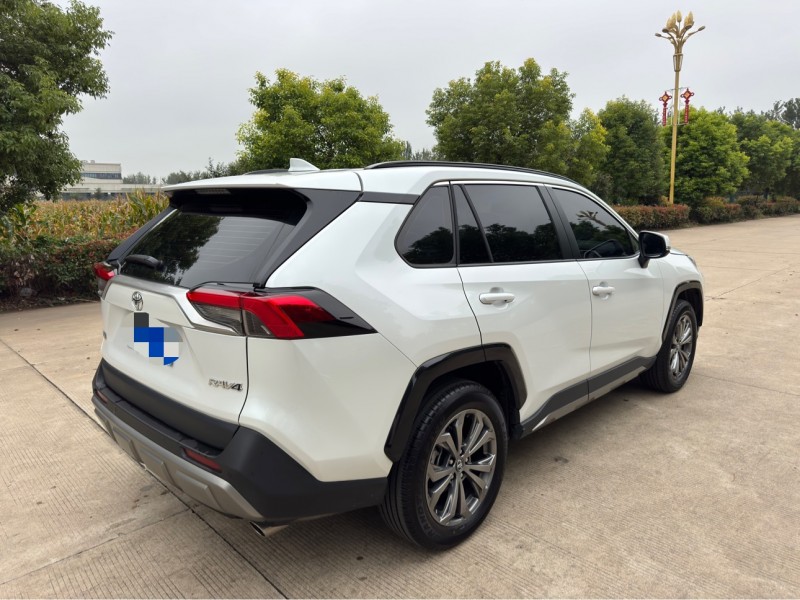盐城24年丰田RAV4荣放4