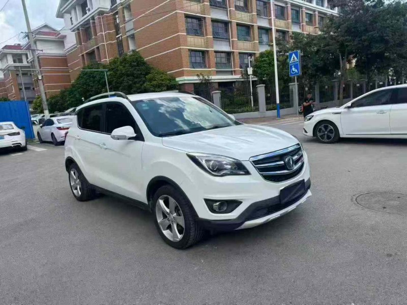 南宁18年长安汽车CS353