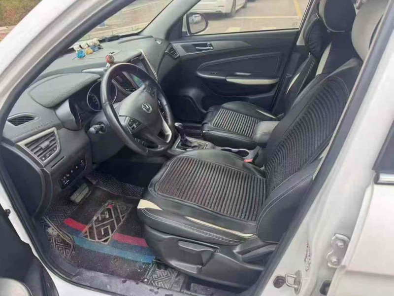 南宁18年长安汽车CS354