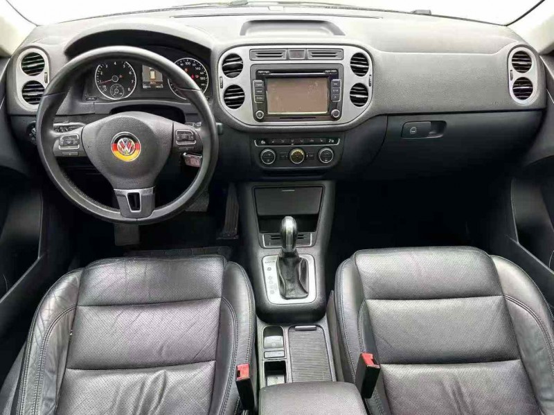 南宁14年大众途观5