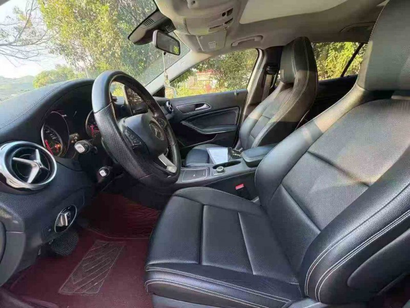 萍乡18年奔驰GLA5