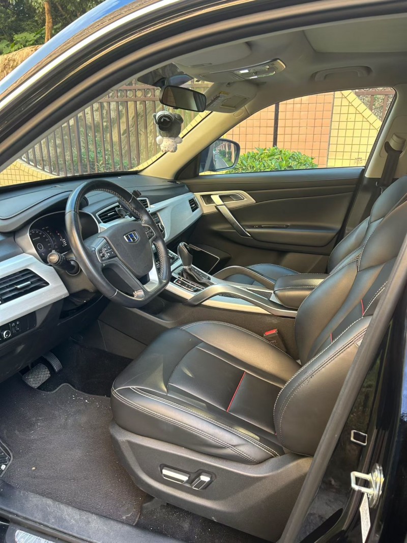 东莞18年吉利博瑞7