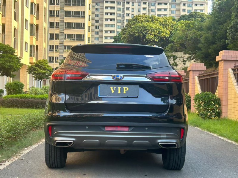 东莞18年吉利博越7