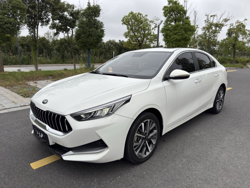 佛山21年起亚K33