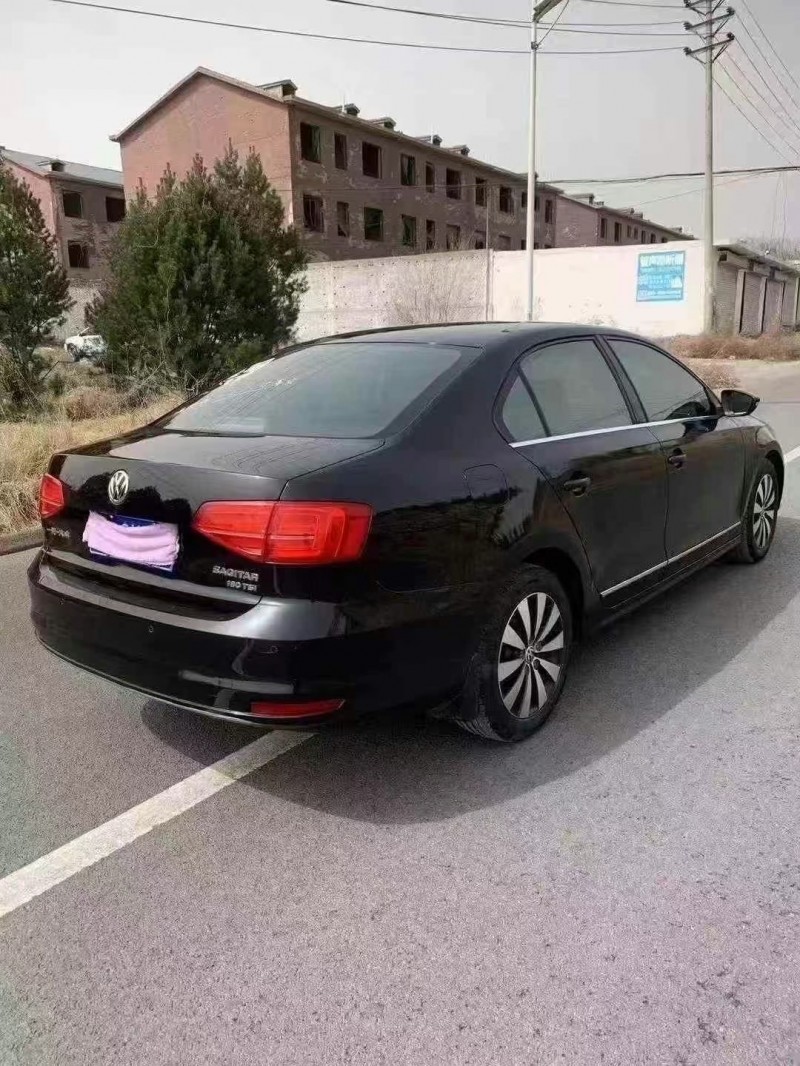 保定18年大众速腾4