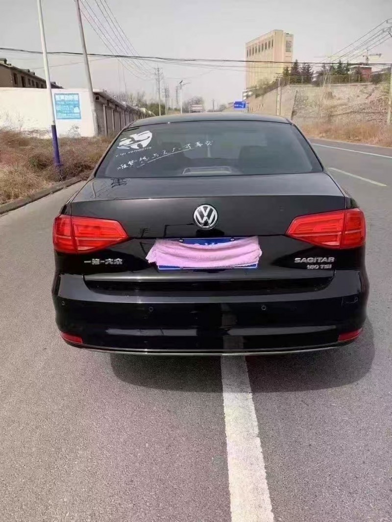 保定18年大众速腾7