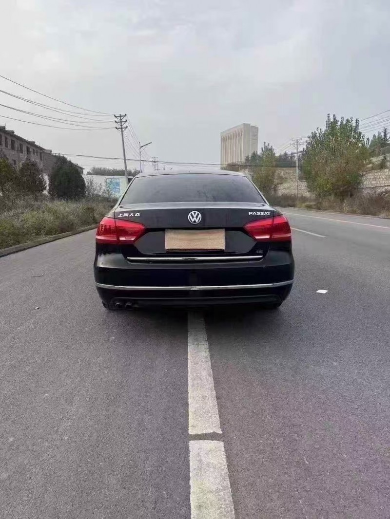 邯郸16年宝马3系4