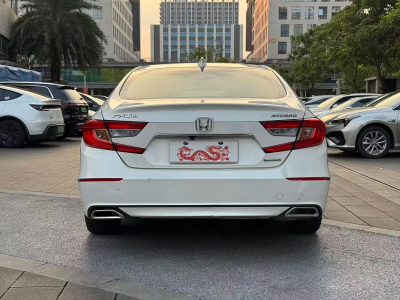 佛山20年本田雅阁9