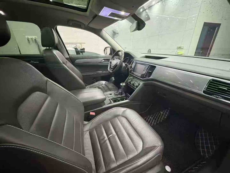 萍乡17年大众途昂6