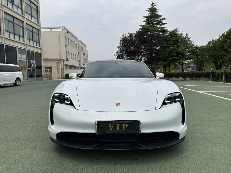 盐城22年保时捷Taycan1