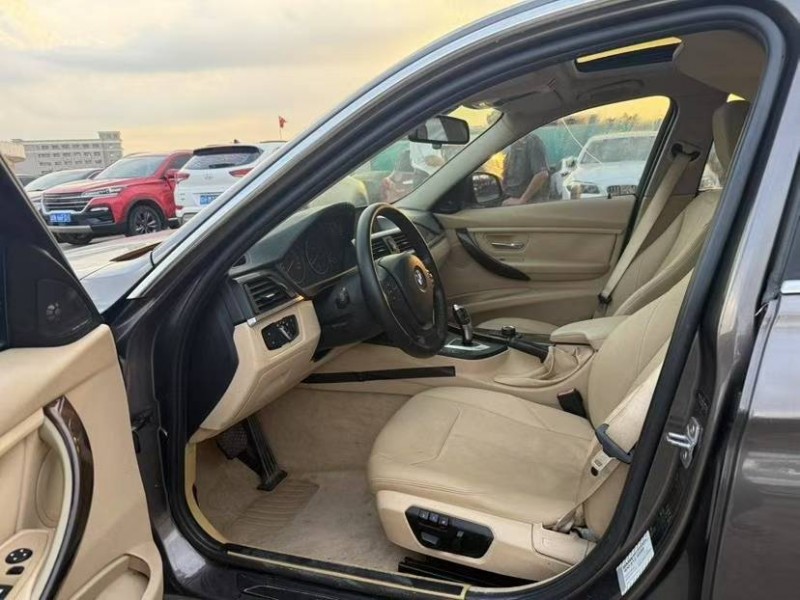 东莞13年宝马3系4