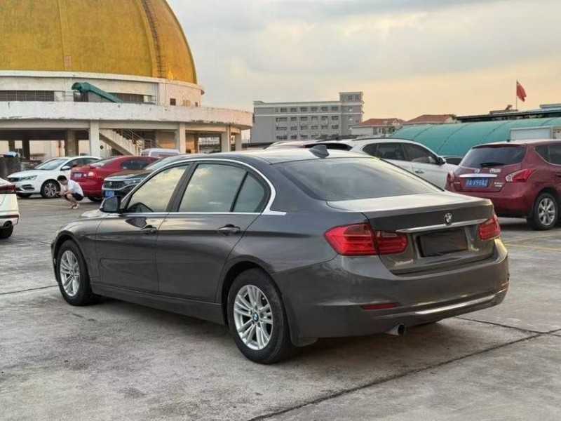 东莞13年宝马3系7