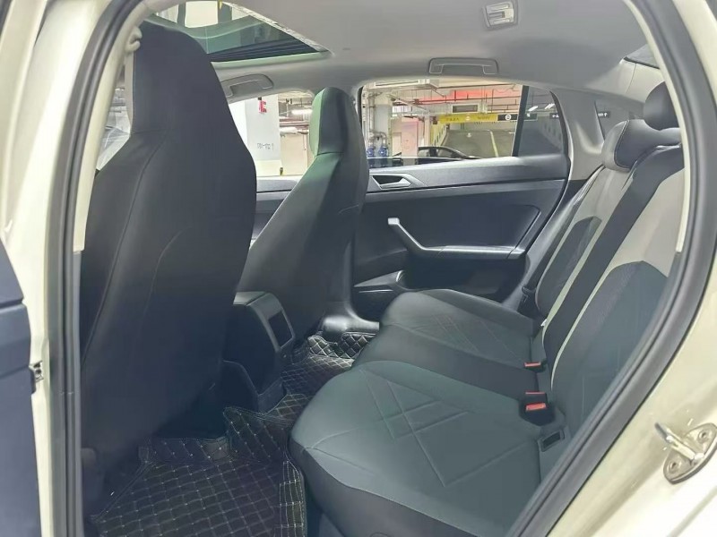 成都23年大众朗逸4