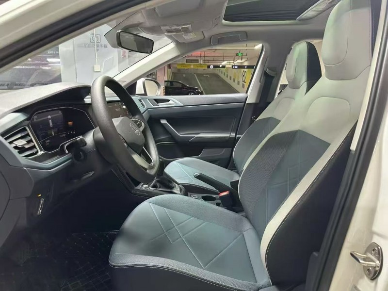 成都23年大众朗逸6