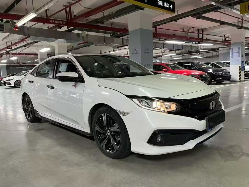 成都21年本田思域2