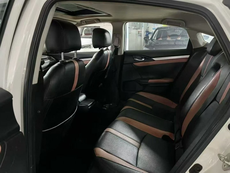 成都21年本田思域4