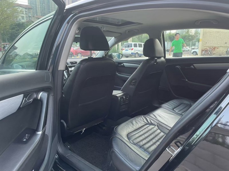 平顶山14年大众迈腾6