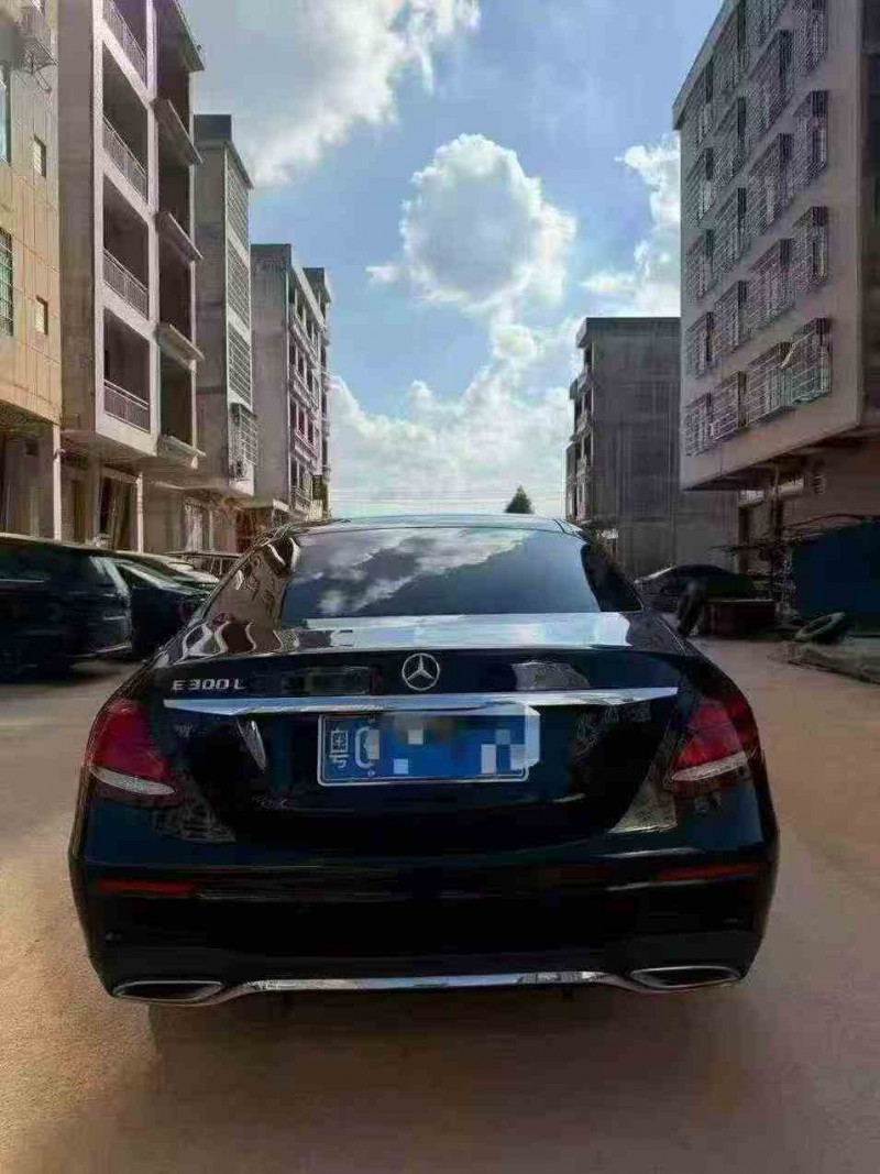 柳州18年奔驰E9