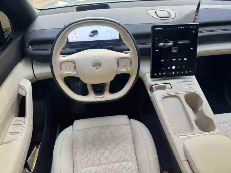 柳州24年蔚来ES64