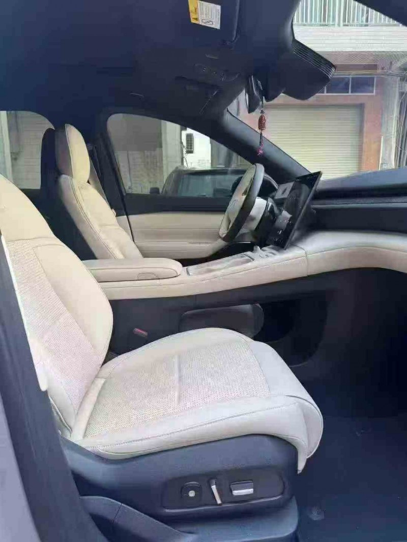 柳州24年蔚来ES68