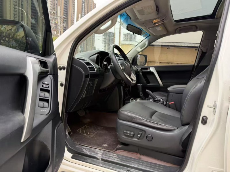 平顶山17年丰田普拉多3