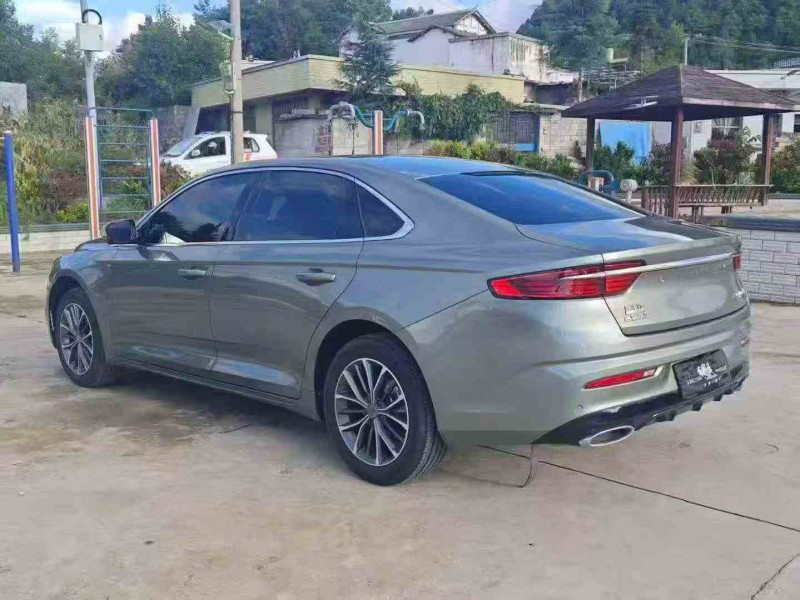 黔南24年吉利星瑞8