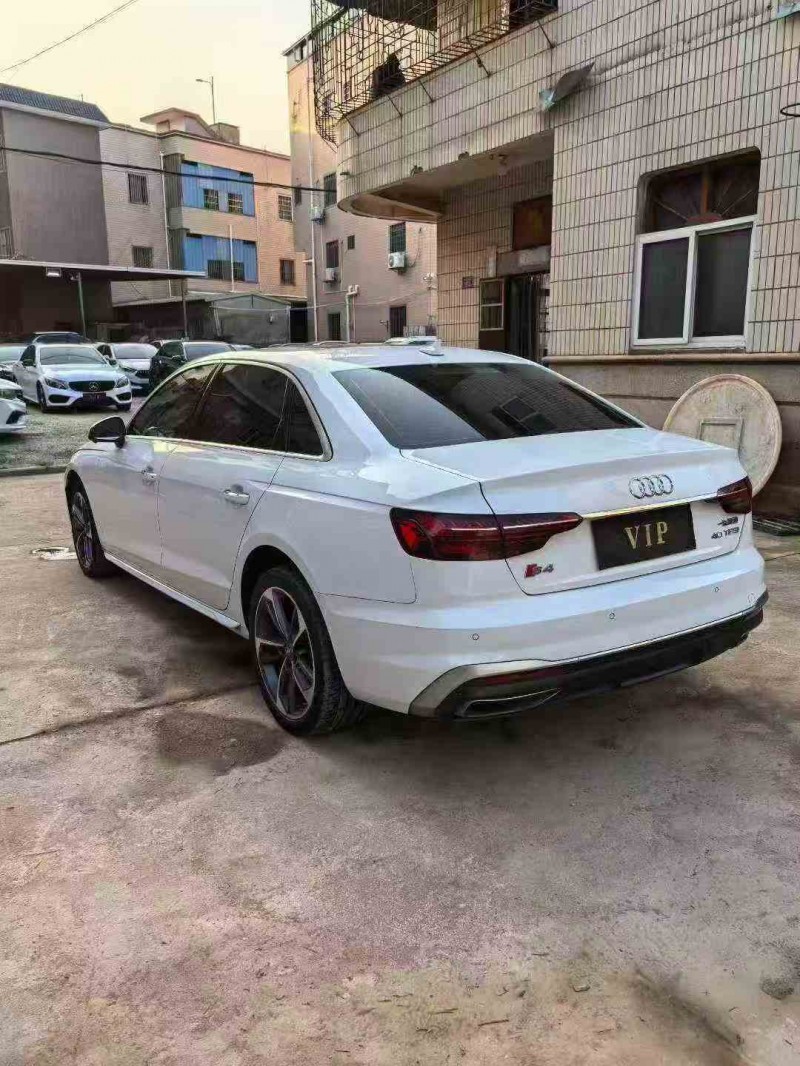 厦门20年奥迪A4L7