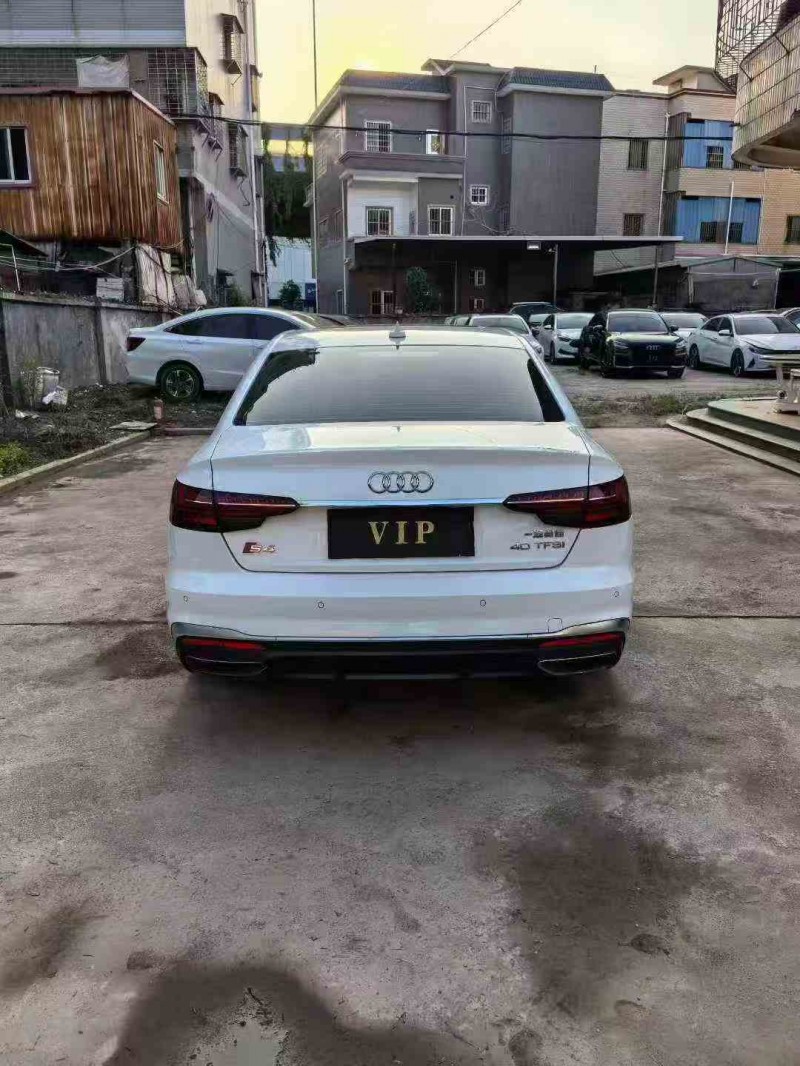 厦门20年奥迪A4L9