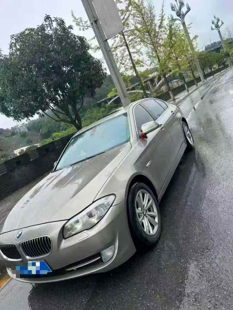 攀枝花12年宝马5系3