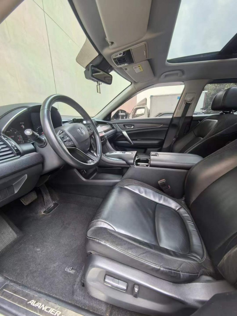 营口17年本田冠道10