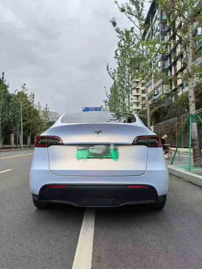 广元21年特斯拉MODEL Y9