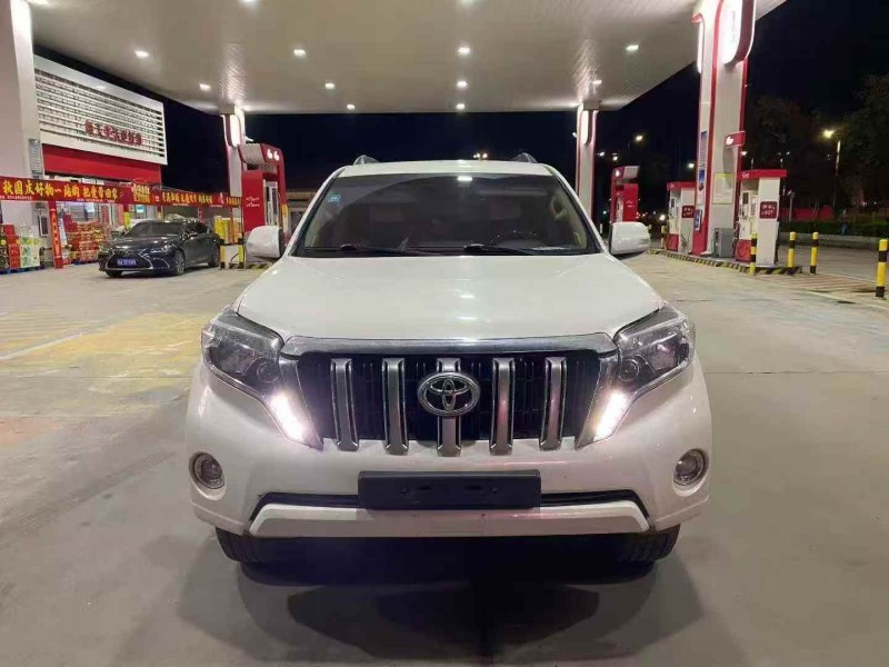东营12年丰田普拉多1