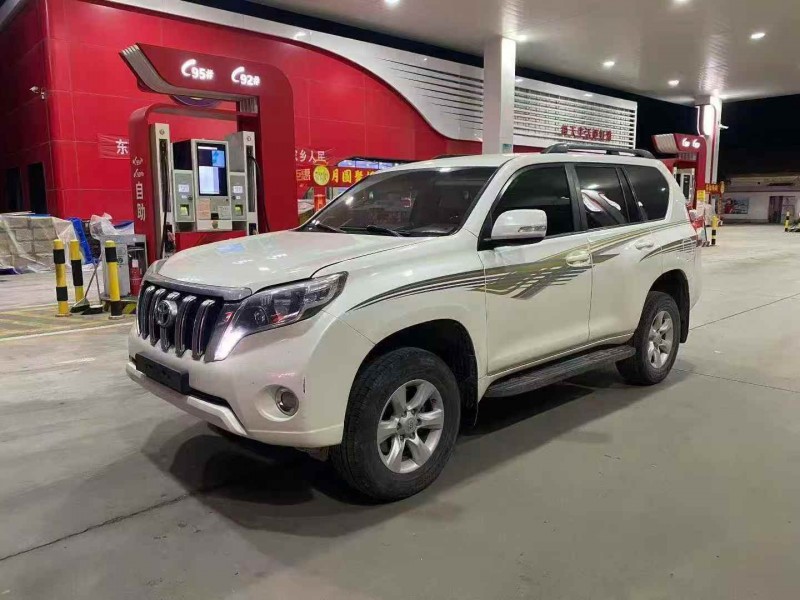 东营12年丰田普拉多2