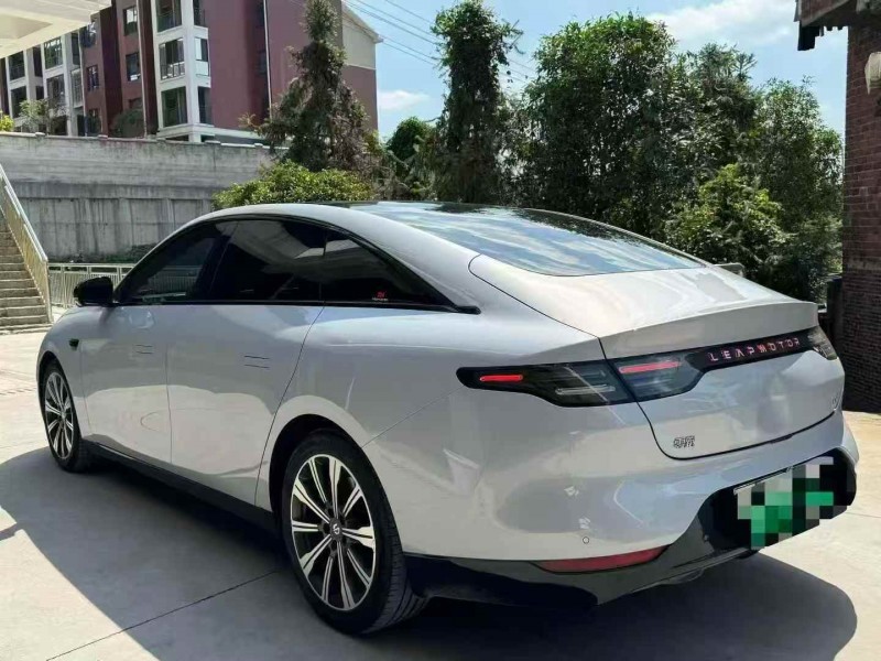 温州23年零跑汽车C017