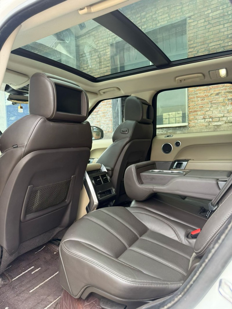 平凉17年路虎揽胜运动4