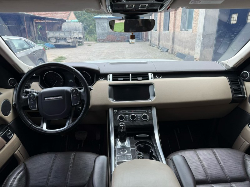 平凉17年路虎揽胜运动7