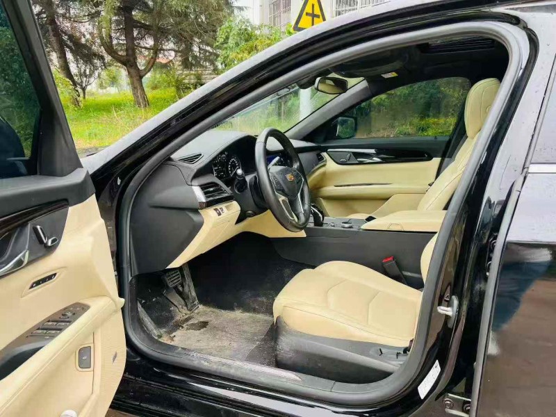 枣庄21年凯迪拉克CT65