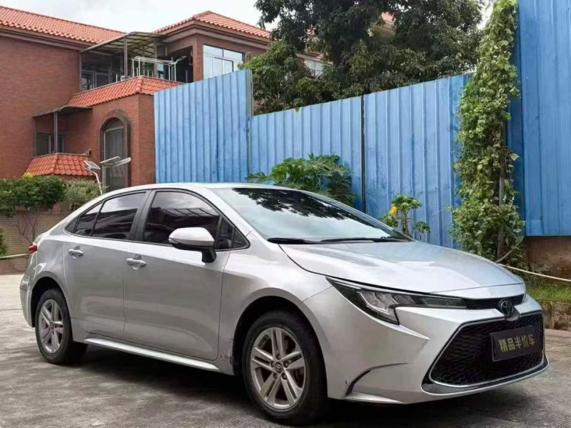 东莞23年丰田雷凌2