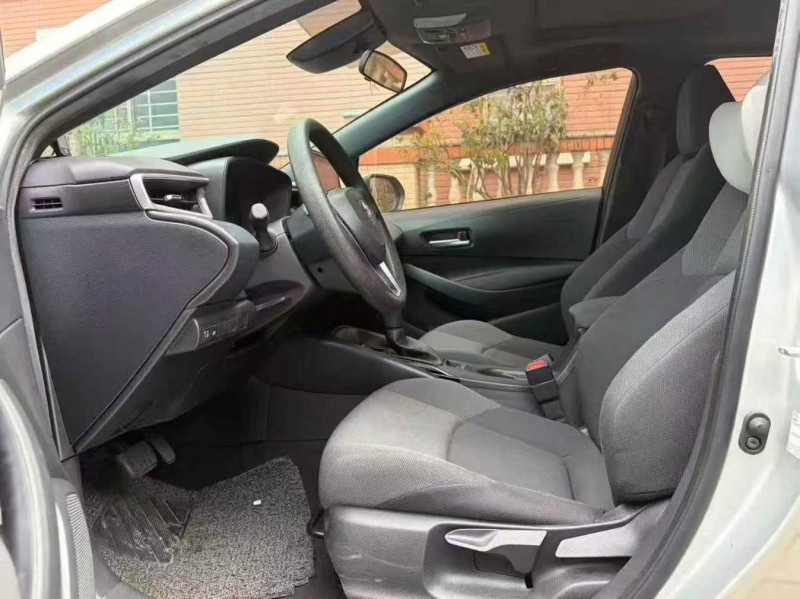 东莞23年丰田雷凌4