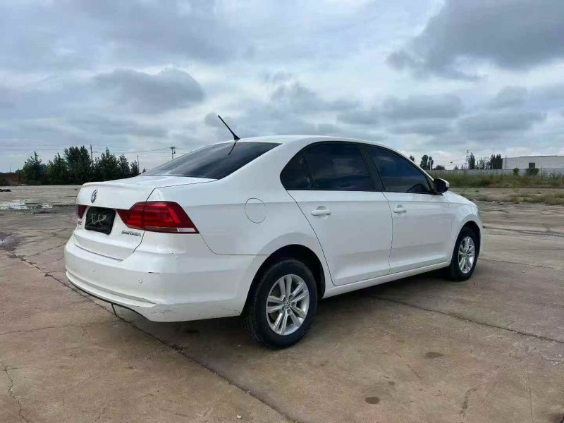 邯郸20年大众桑塔纳7