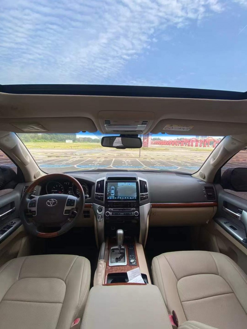 营口16年丰田兰德酷路泽8